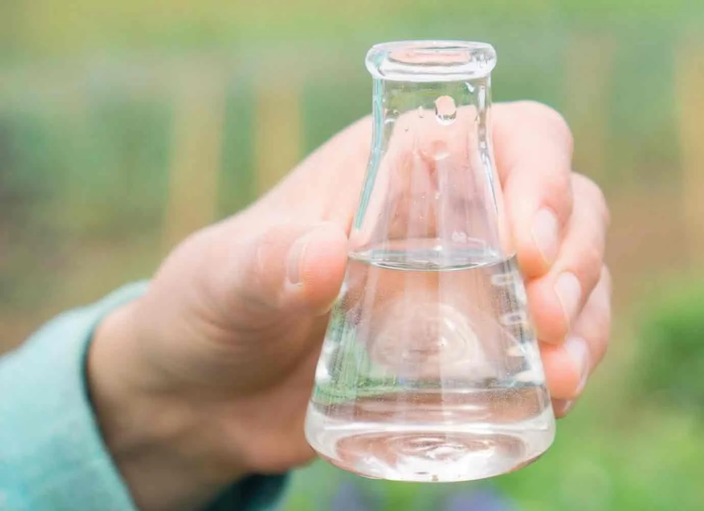 Gezuiverd water uit het eigen systeem, zichtbaar gemaakt